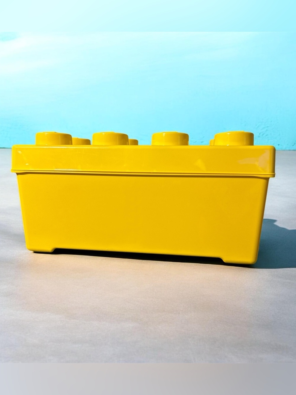 LEGO Classic Medium Creative Brick Box Storage Container Yellow 8 Stud 10696